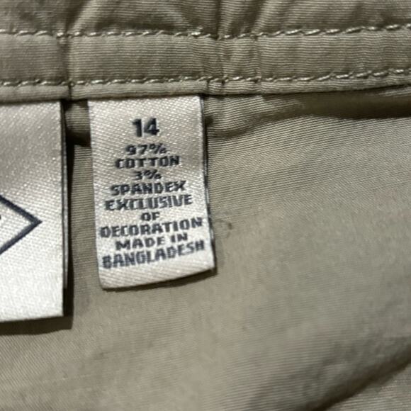 St John Bay Women Tan Flat Front Cargo Short Size 14 - Picture 4 of 6